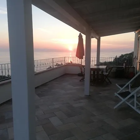 Сasa de vacaciones L' Elicriso